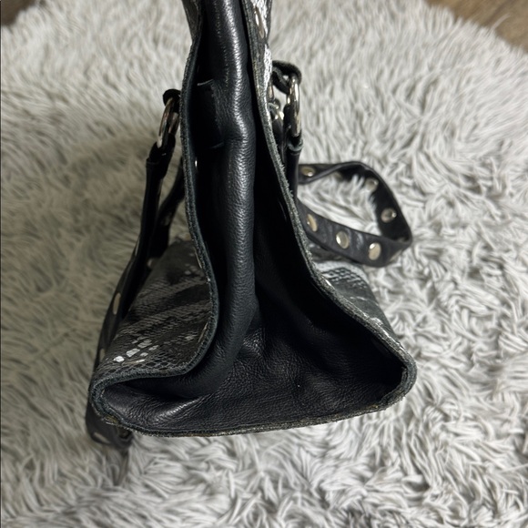 Hammitt Black and White Brentwood python snakeskin Studded Handbag - Picture 6 of 11